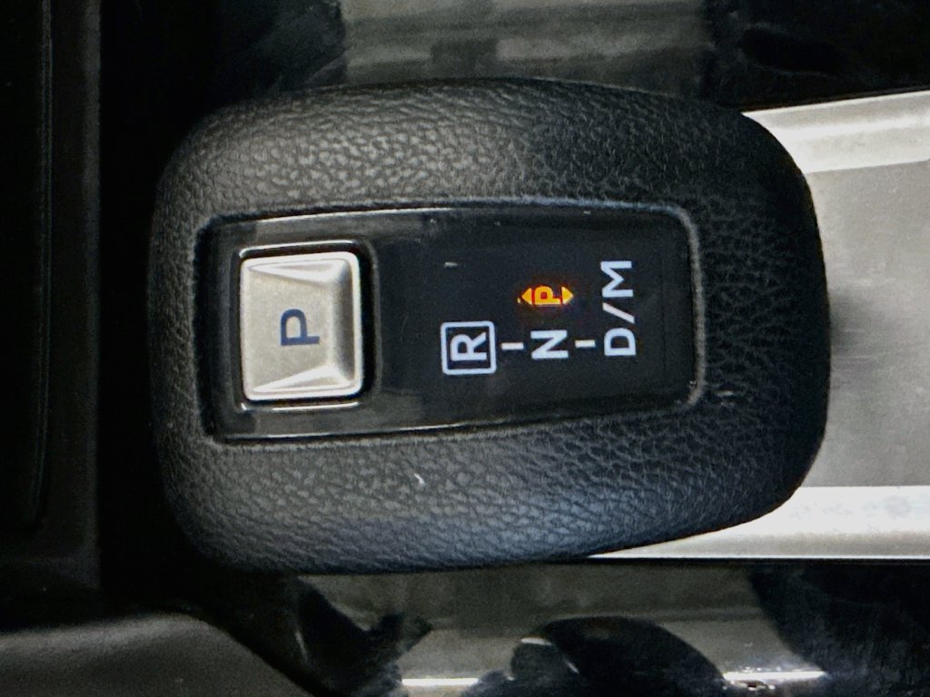 Used 2025 Mitsubishi Outlander ES AWD/4WD image 18