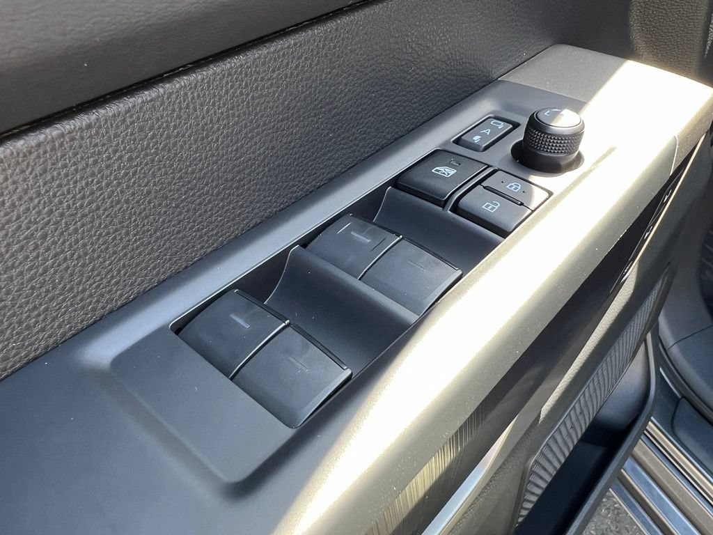 New 2026 Toyota Tundra Platinum AWD/4WD image 38