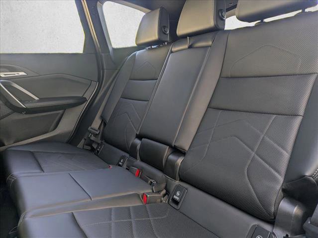 Used 2025 BMW X1 xDrive28i w/ Convenience Package image 17