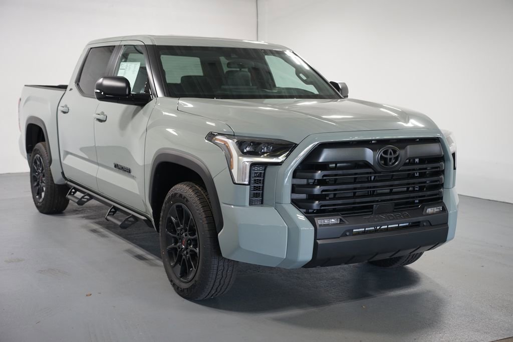 New 2026 Toyota Tundra SR5 image 3
