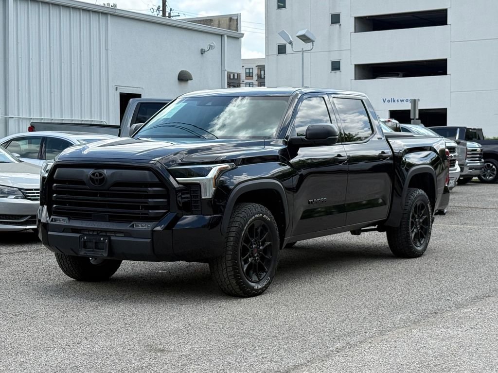 Used 2023 Toyota Tundra SR5 image 8