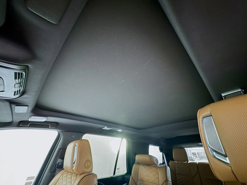 Used 2022 Cadillac Escalade Sport w/ Touring Package image 23