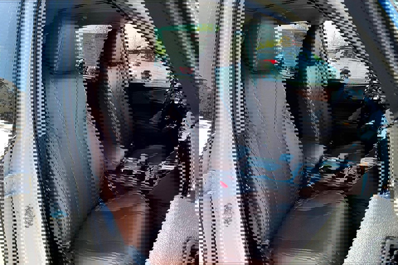 Used 2023 Acura MDX SH-AWD w/ Technology Package image 7