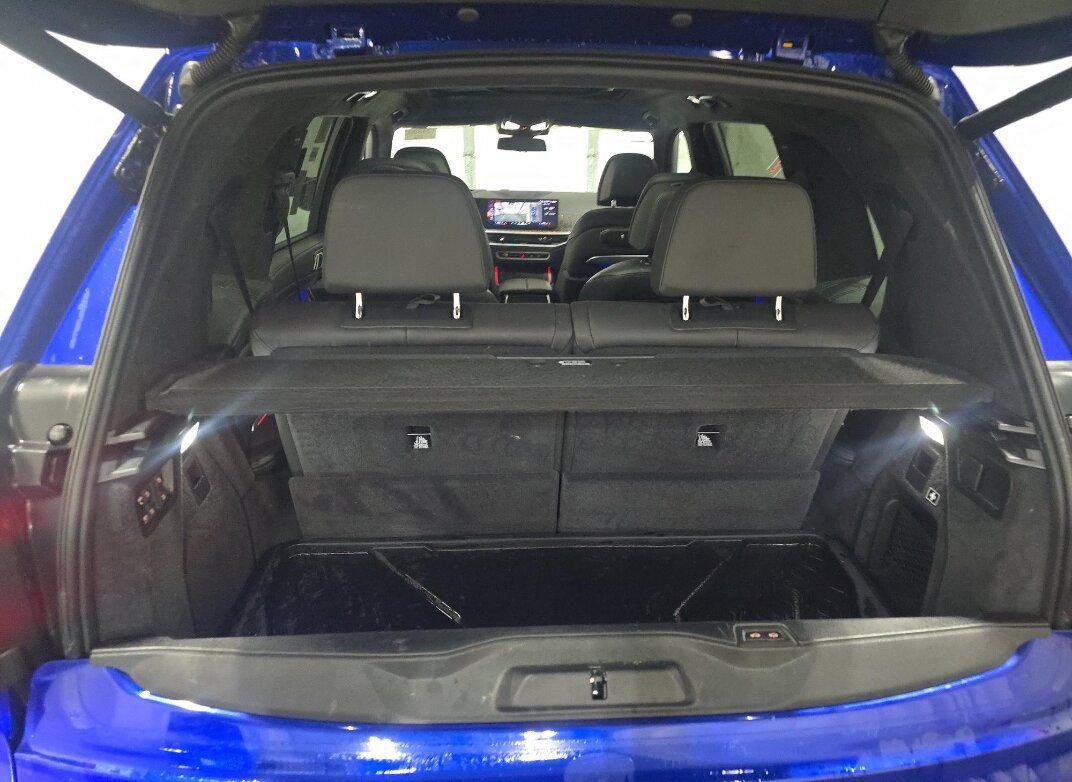 Used 2024 BMW X7 M60i image 14