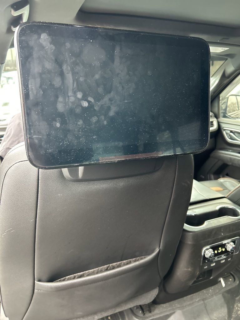 Used 2021 GMC Yukon XL AT4 w/ AT4 Premium Plus Package image 19