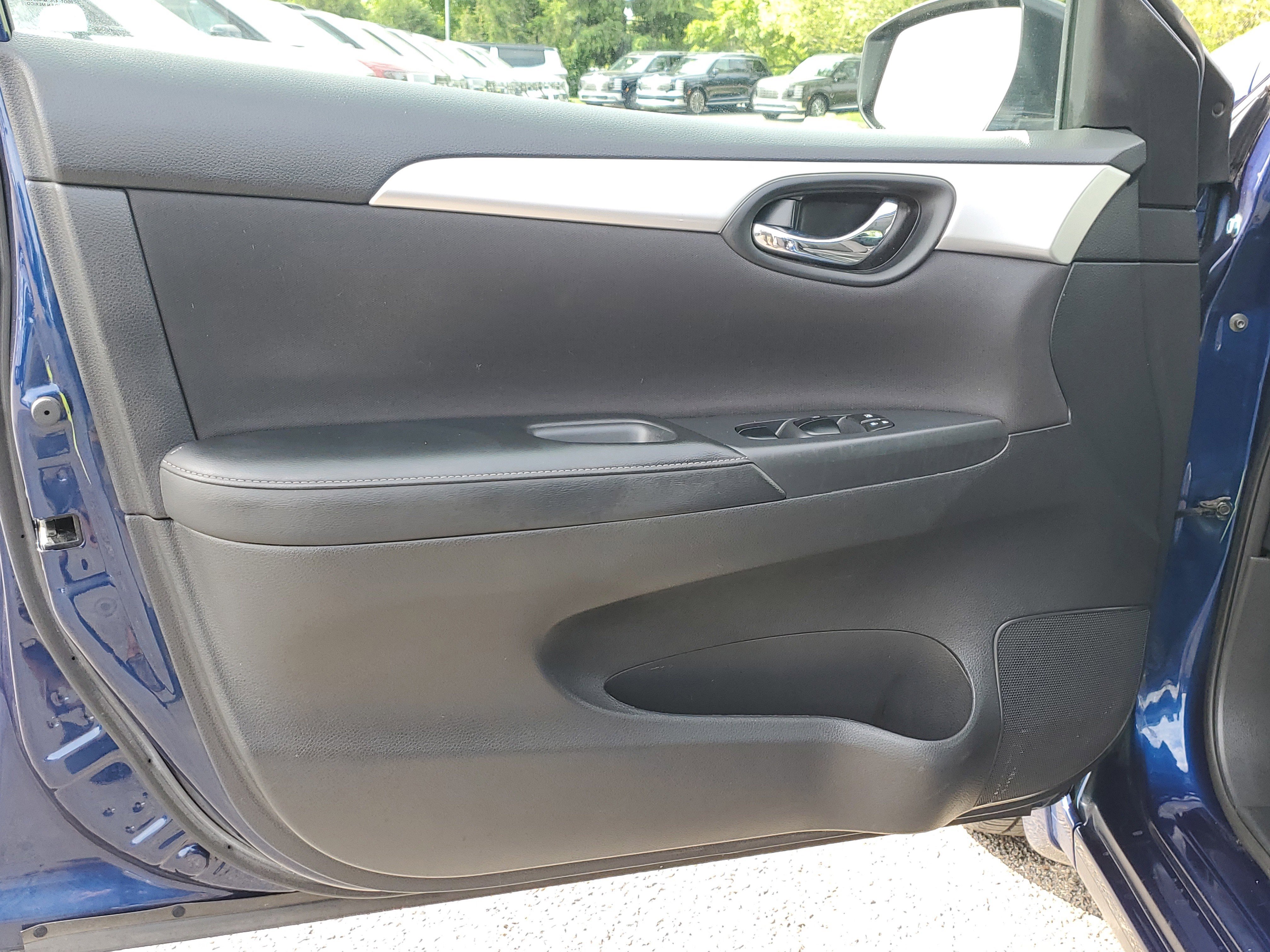 Used 2017 Nissan Sentra S FWD image 16
