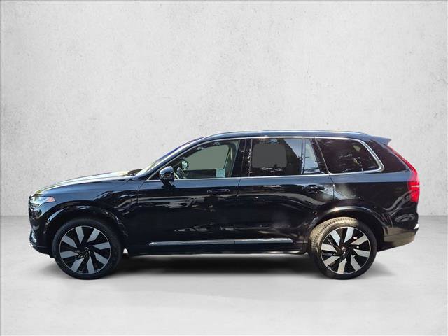 Used 2023 Volvo XC90 T8 Ultimate w/ Lounge Package AWD/4WD image 9