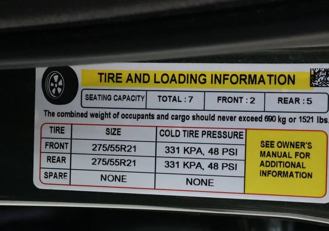 Used 2023 Rivian R1S Adventure AWD/4WD image 90