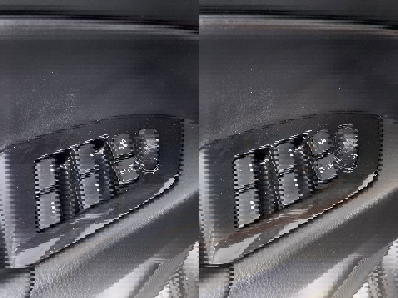 Used 2021 MAZDA CX-5 Touring image 11