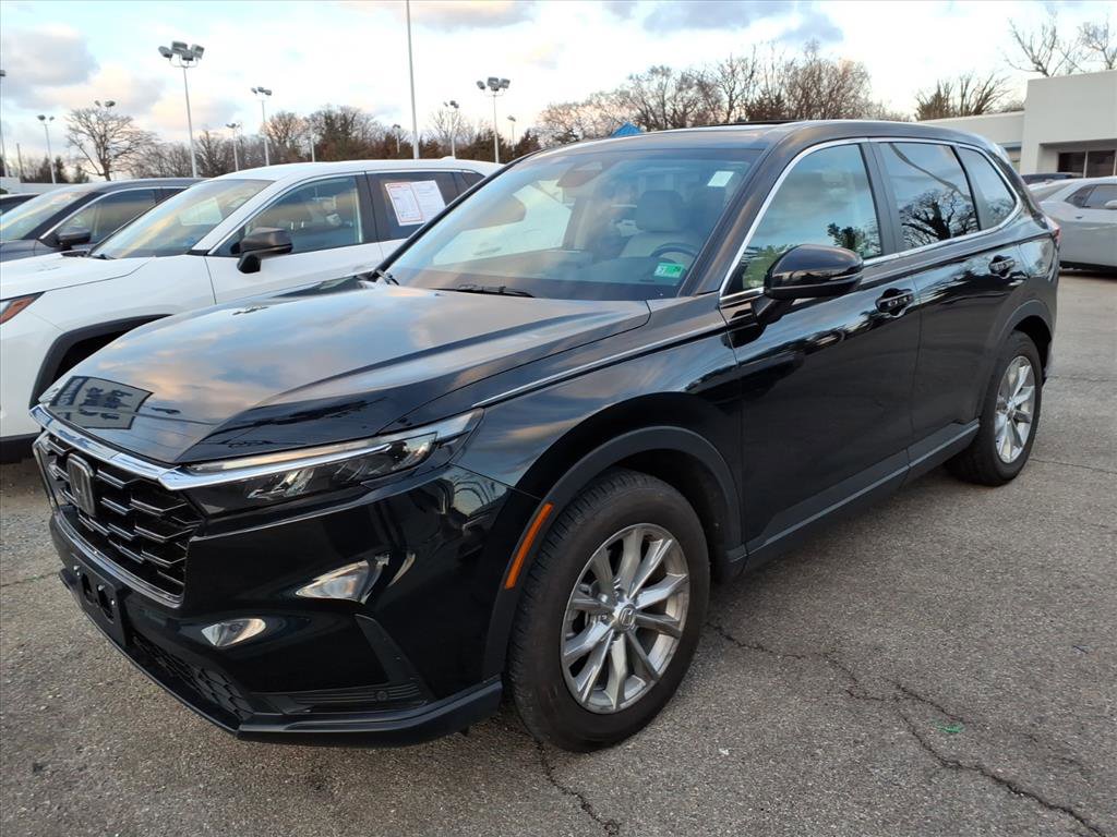 Used 2025 Honda CR-V EX-L image 2