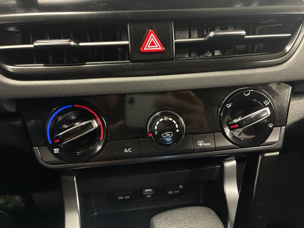 Used 2024 Kia Seltos LX AWD/4WD image 27
