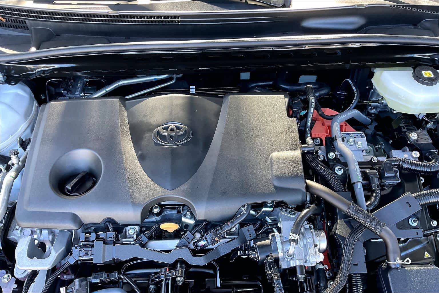 Used 2025 Toyota Camry LE image 28