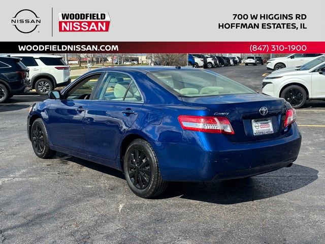 Used 2011 Toyota Camry LE image 5
