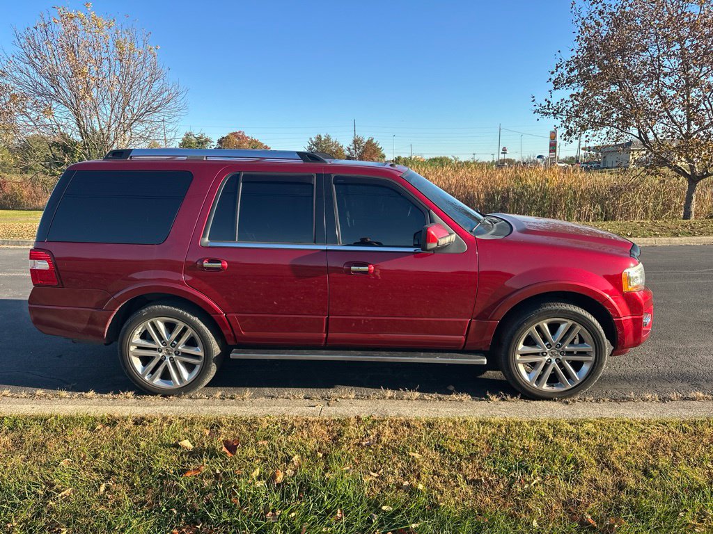 Used 2015 Ford Expedition Limited w/ Equipment Group 301A AWD/4WD image 6