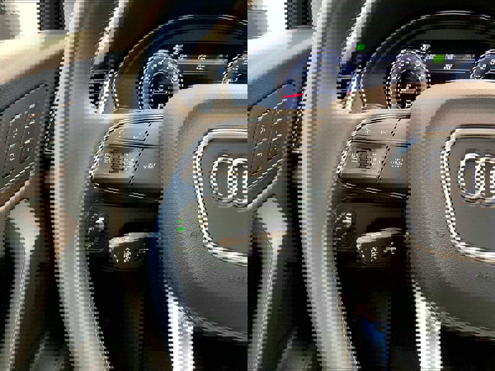 Certified 2023 Audi Q5 2.0T Prestige w/ Prestige Package AWD/4WD image 20