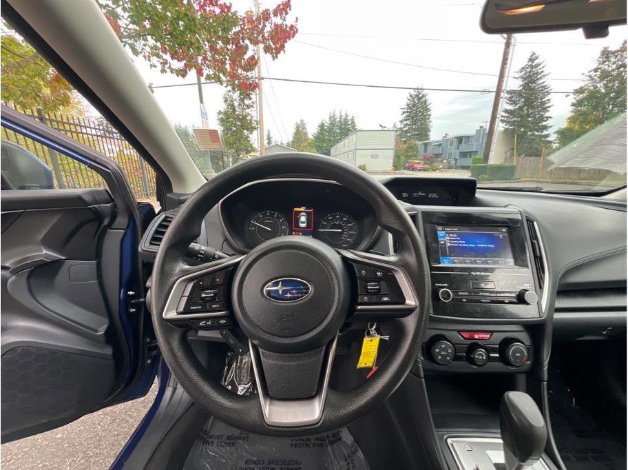 Used 2018 Subaru Impreza 2.0i Premium w/ Eyesight & BSD & Rcta image 8