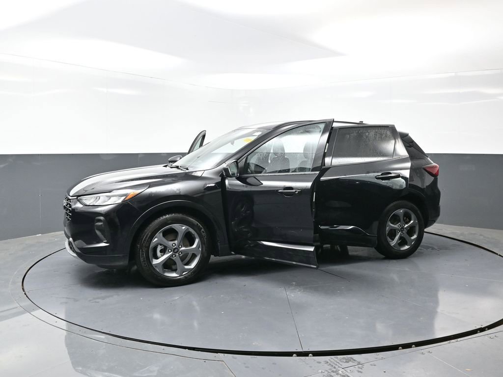 Used 2024 Ford Escape ST-Line image 57