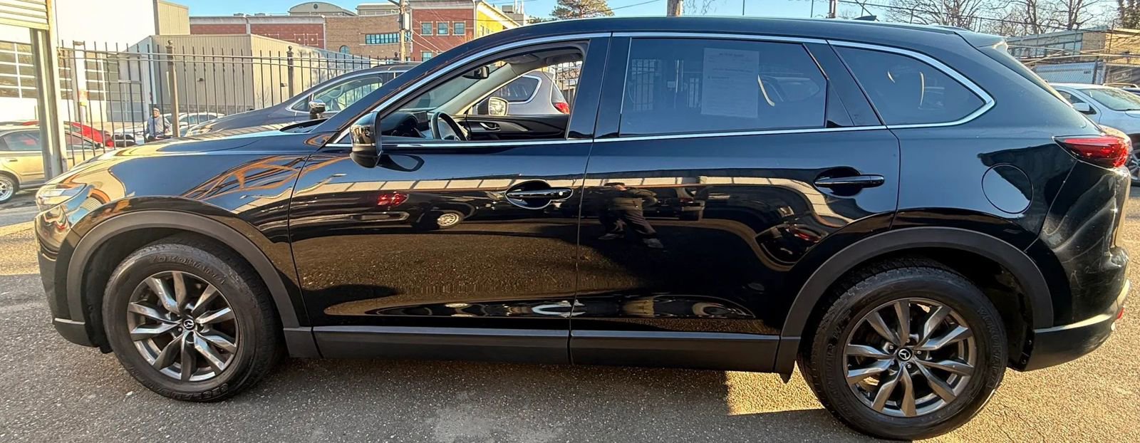 Used 2023 MAZDA CX-9 Touring image 8