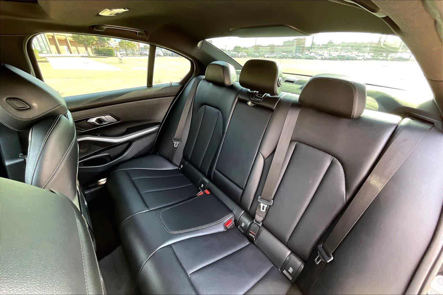 Used 2022 BMW 330e xDrive AWD/4WD image 28