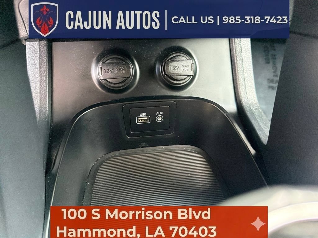 Used 2017 Hyundai Santa Fe Limited FWD image 33