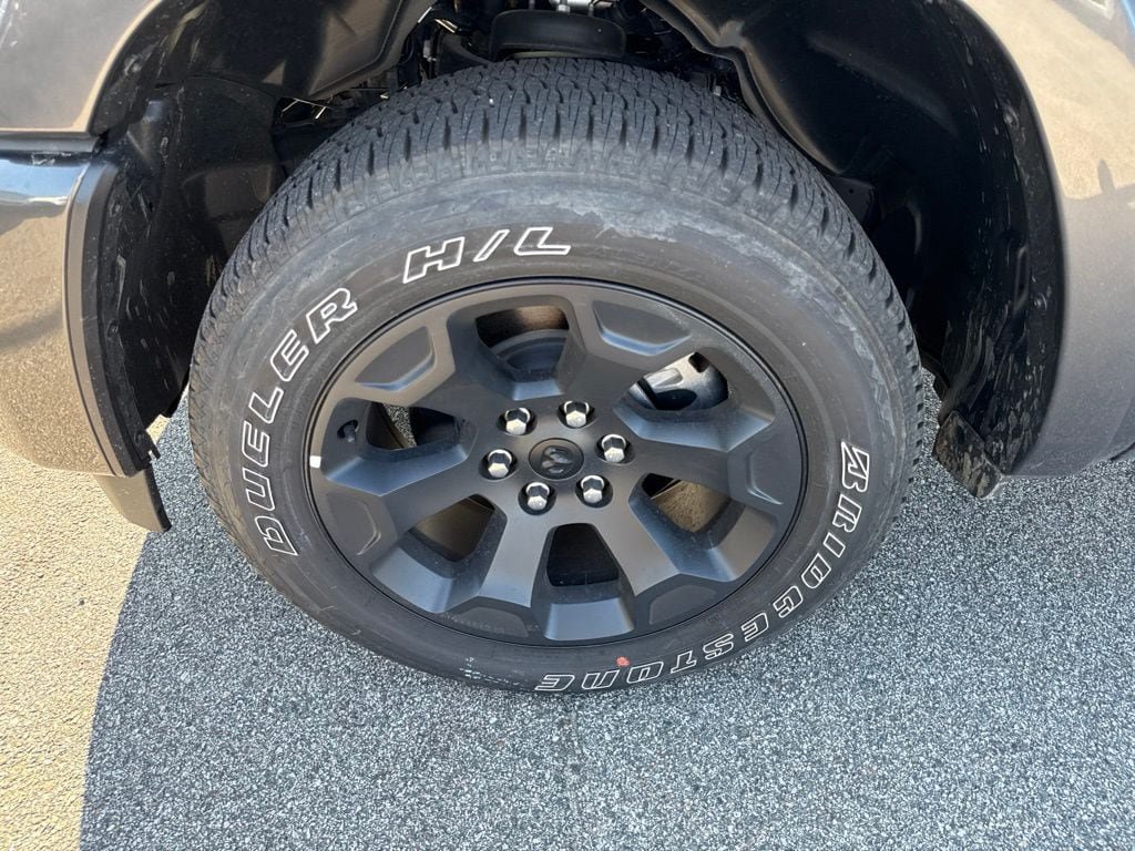 New 2026 RAM 1500 Big Horn AWD/4WD image 9