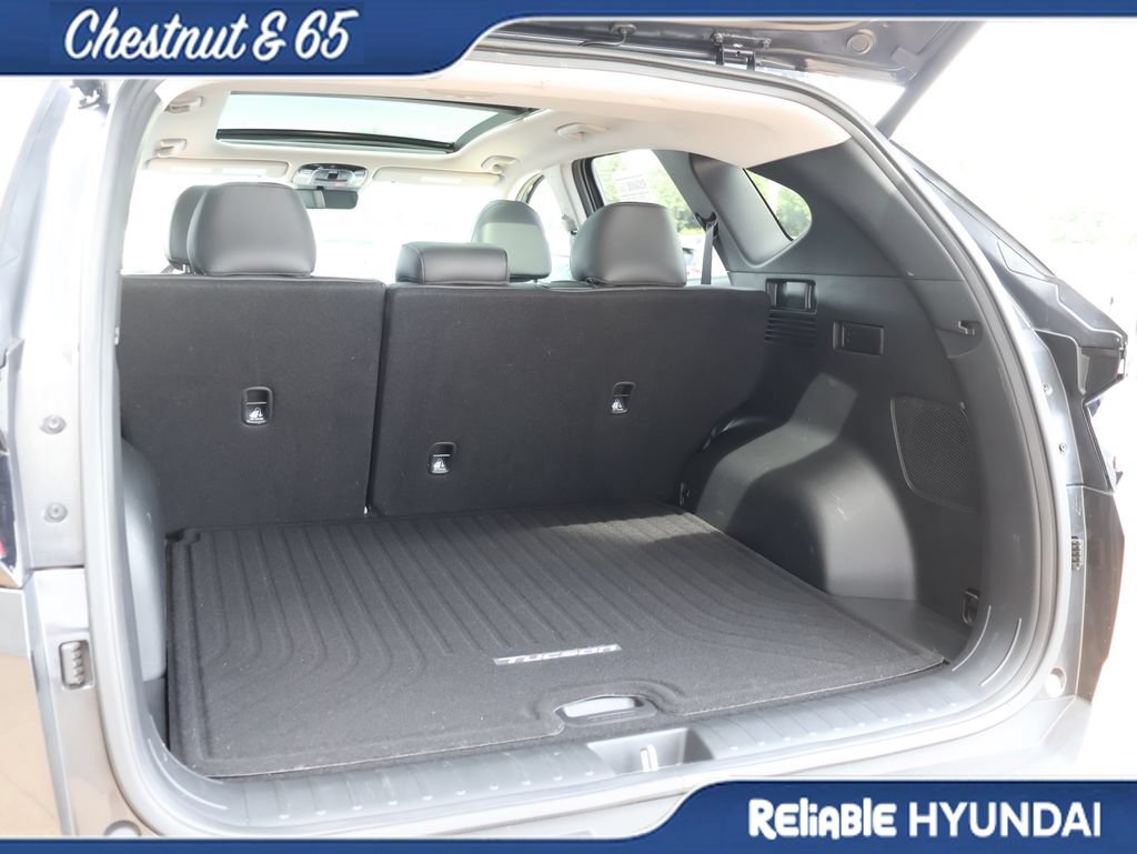 Certified 2023 Hyundai Tucson Limited AWD/4WD image 16
