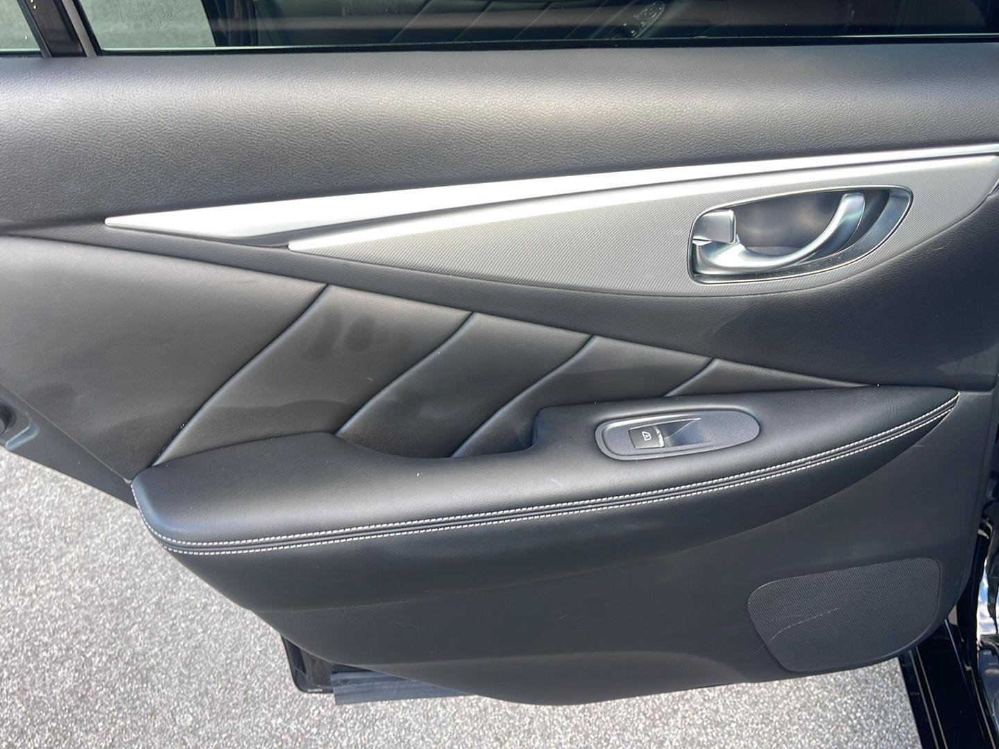 Used 2023 INFINITI Q50 Luxe w/ Cargo Package RWD image 33