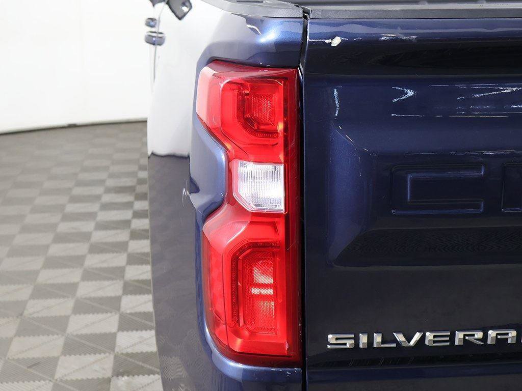 Used 2020 Chevrolet Silverado 1500 RST AWD/4WD image 19