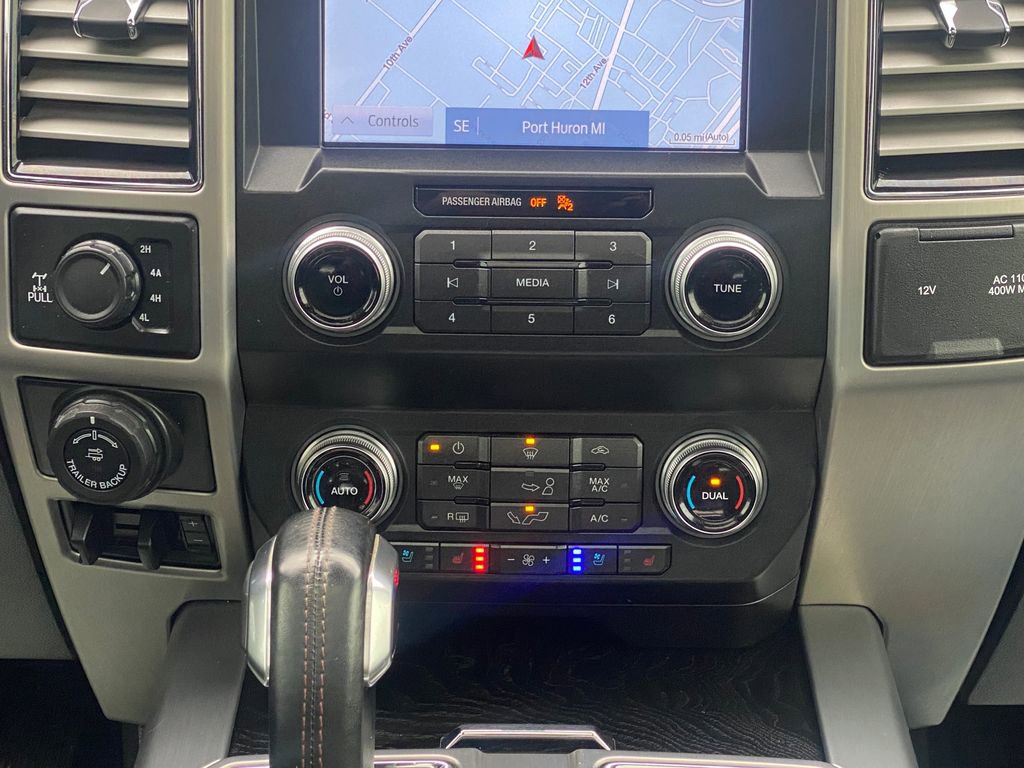 Used 2019 Ford F150 Platinum w/ Technology Package AWD/4WD image 27