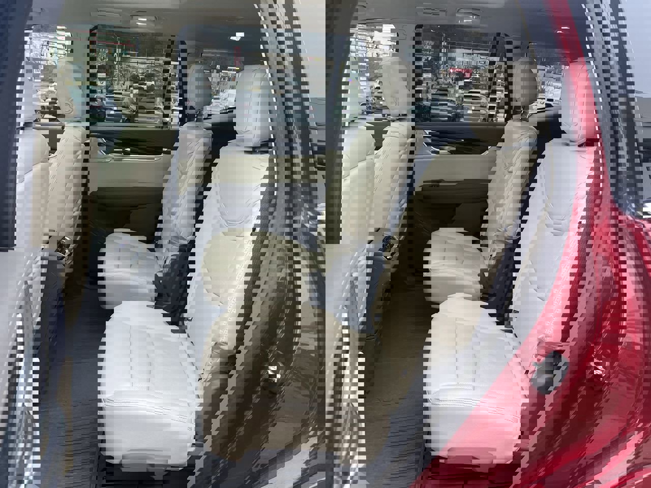 Used 2020 Cadillac XT6 Premium Luxury image 32