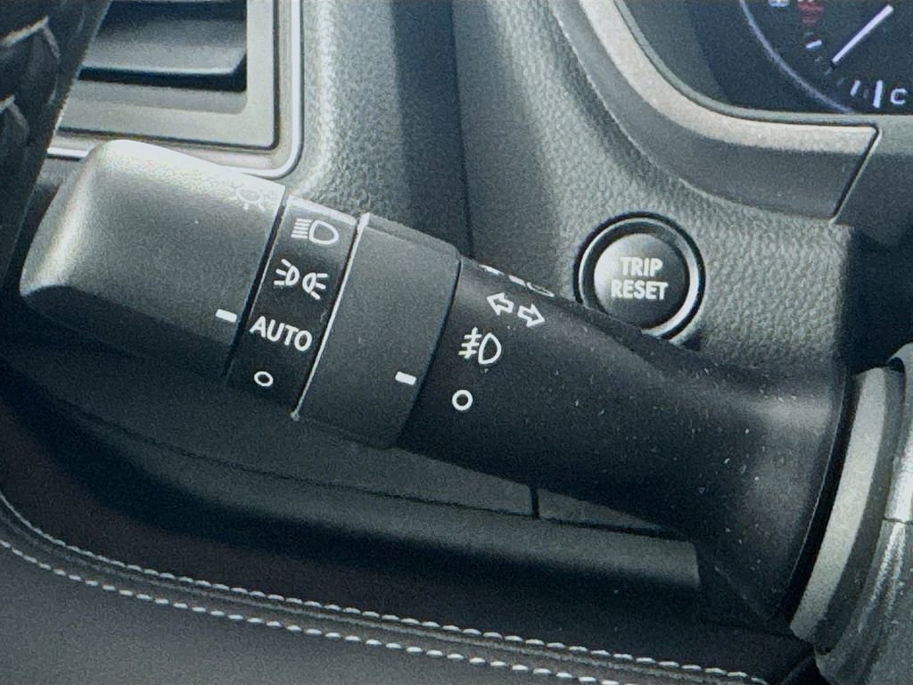 Used 2023 Subaru Ascent Touring image 12