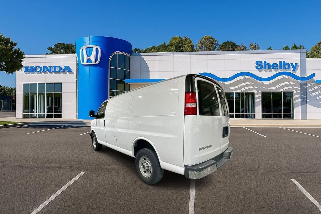 Used 2024 GMC Savana 2500 w/ Driver Convenience Package image 6