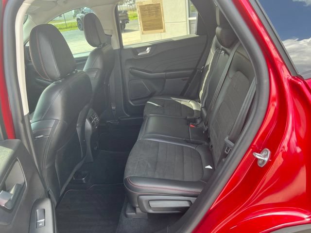 Used 2022 Ford Escape SEL w/ SEL Stealth AWD Package image 13