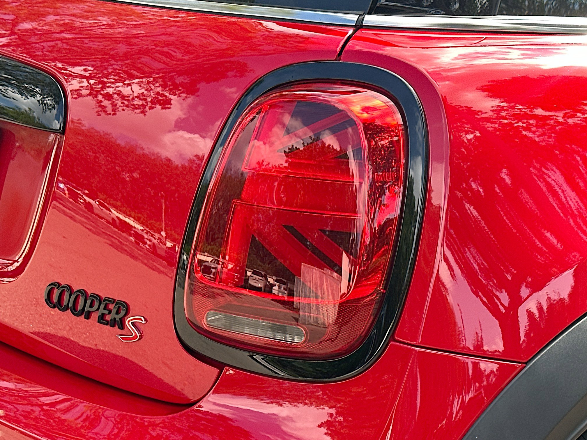 Certified 2024 MINI Cooper S image 27