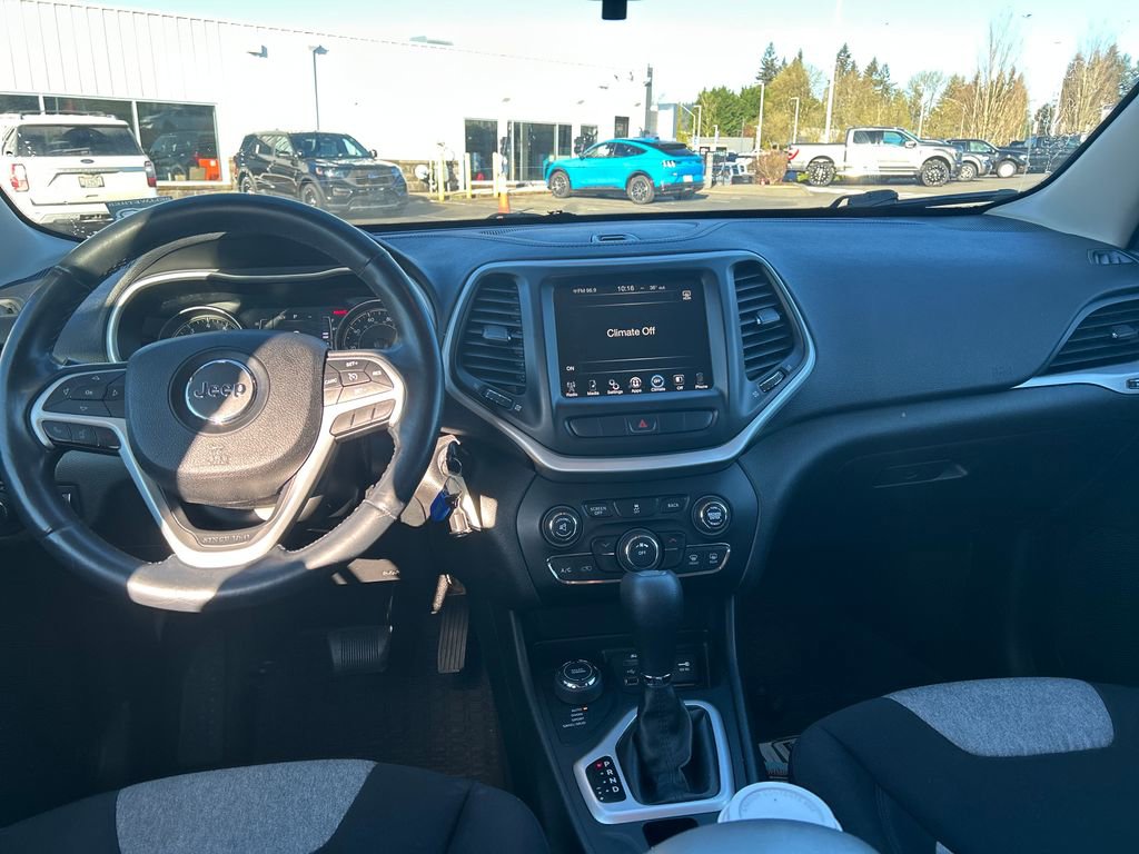 Used 2014 Jeep Cherokee Latitude w/ Trailer Tow Group image 6