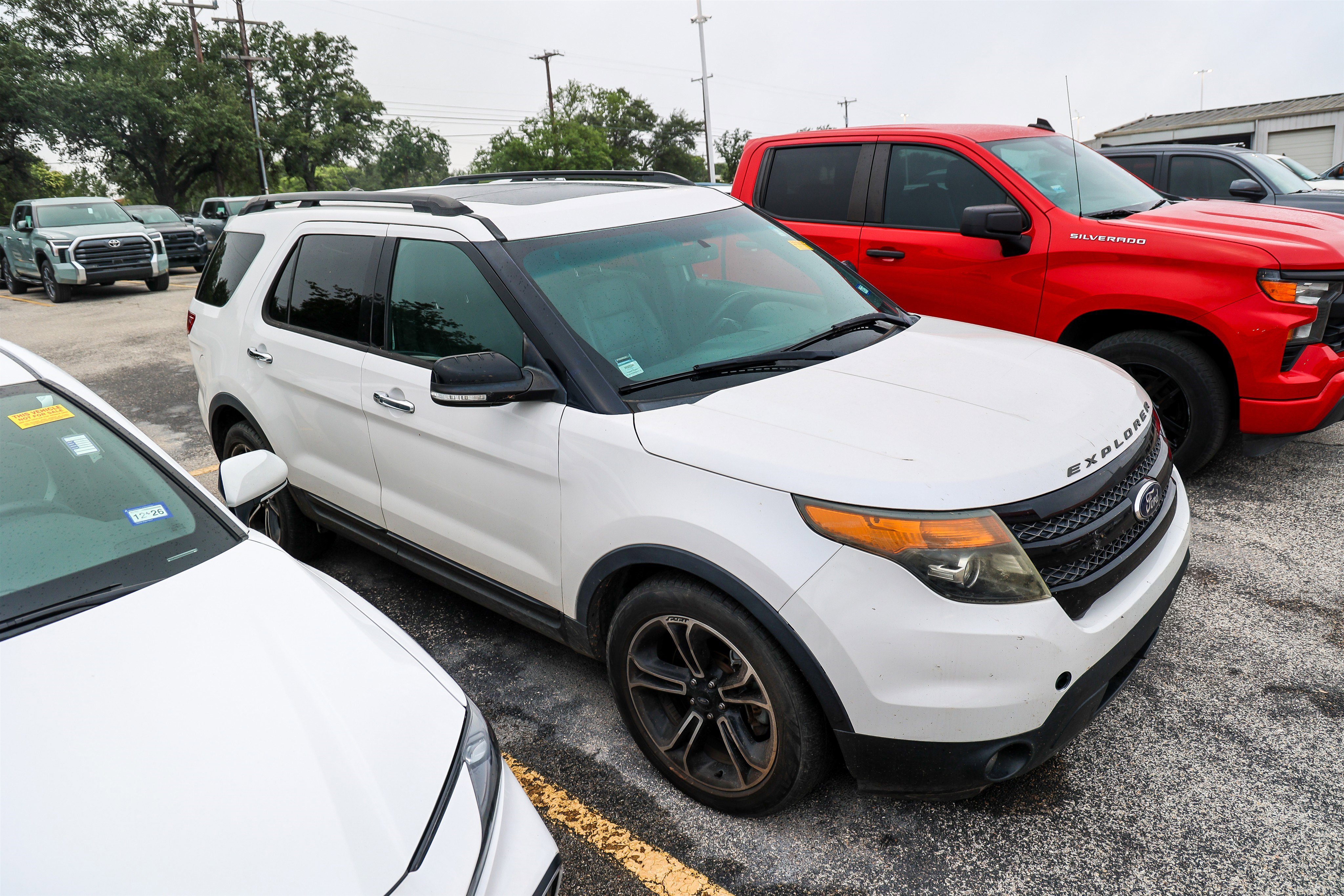 Used 2014 Ford Explorer Sport w/ Equipment Group 401A AWD/4WD image 8