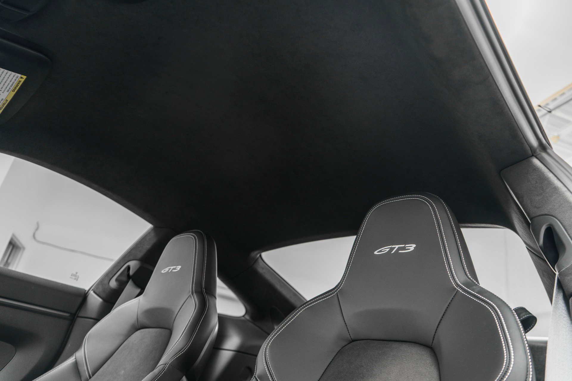 Used 2022 Porsche 911 GT3 RWD image 18