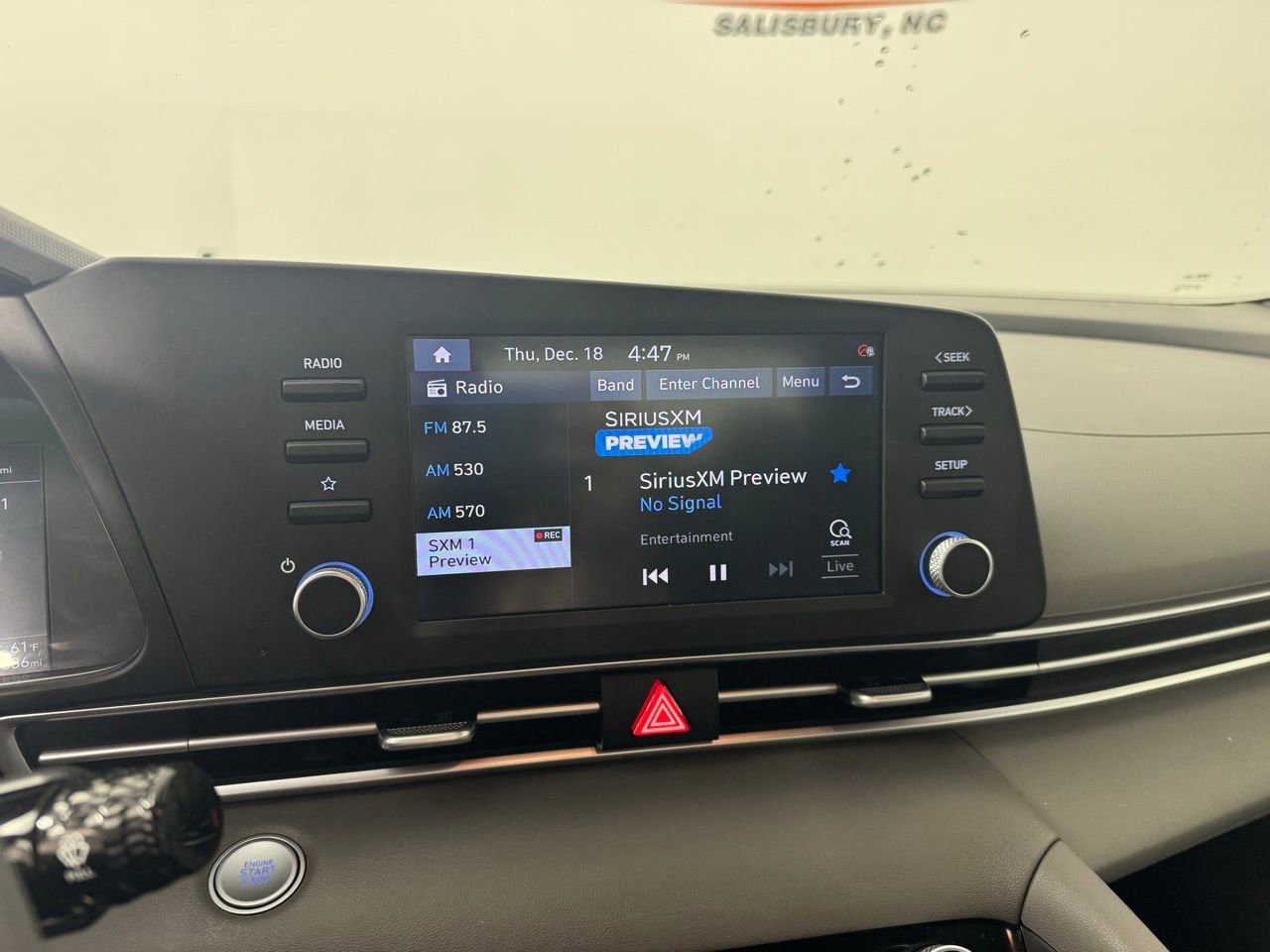 Used 2022 Hyundai Elantra SEL image 16