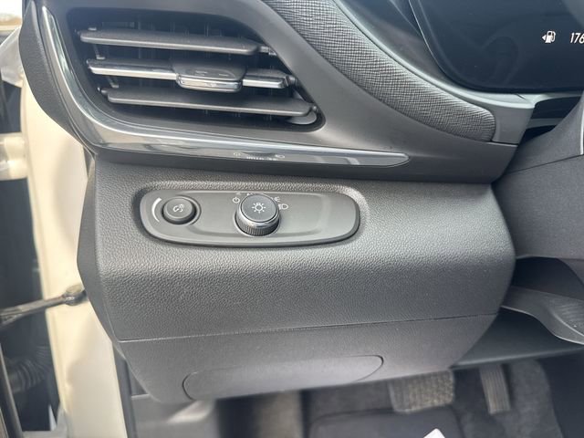 Certified 2024 Buick Envista Preferred w/ Convenience I Package image 17