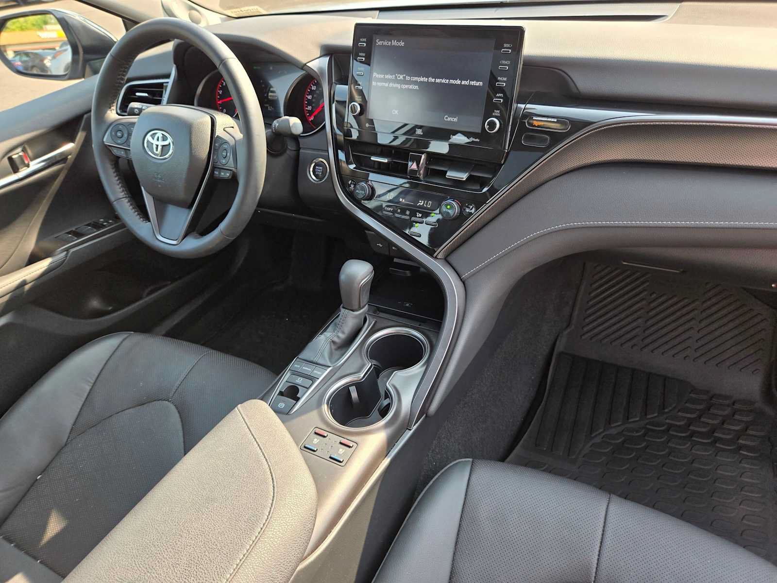 Used 2024 Toyota Camry XSE w/ Navigation Package FWD image 12