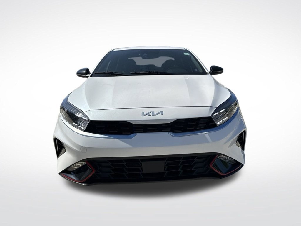 Used 2023 Kia Forte GT-Line w/ GT-Line Premium Package FWD image 2