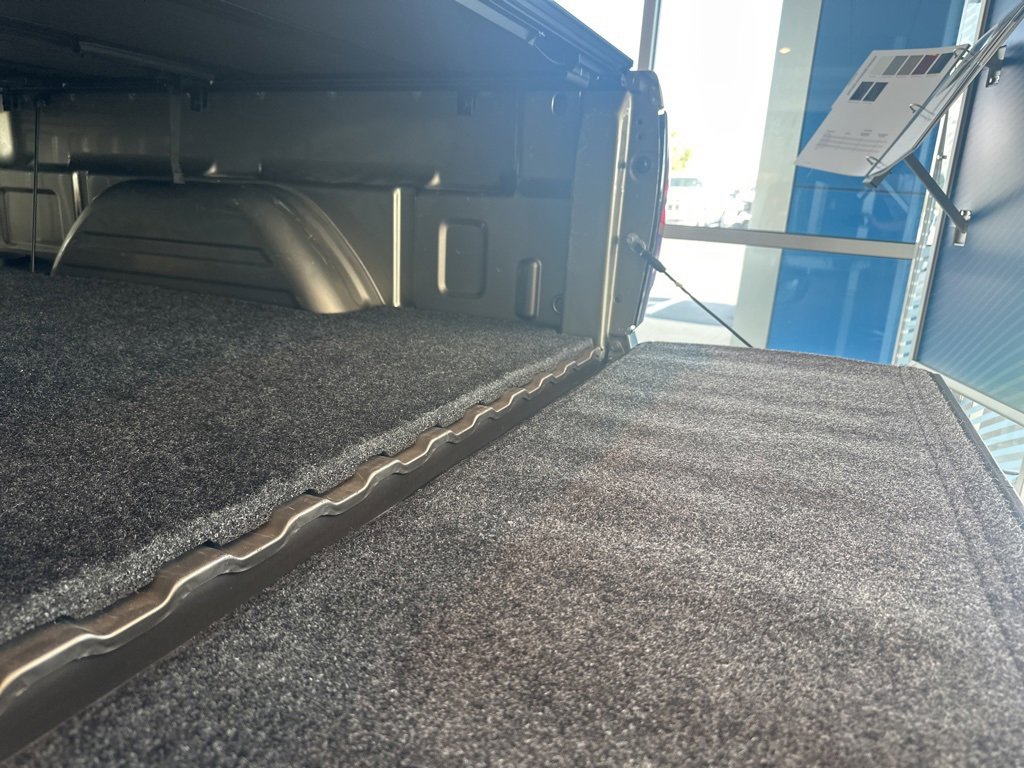 Used 1999 Chevrolet Silverado 1500 LS w/ Firm Ride Suspension Pkg image 18