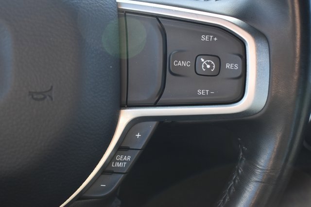 Used 2024 RAM 2500 Big Horn w/ Sport Appearance Package image 26