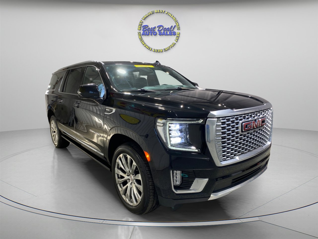 Used 2022 GMC Yukon XL Denali image 6