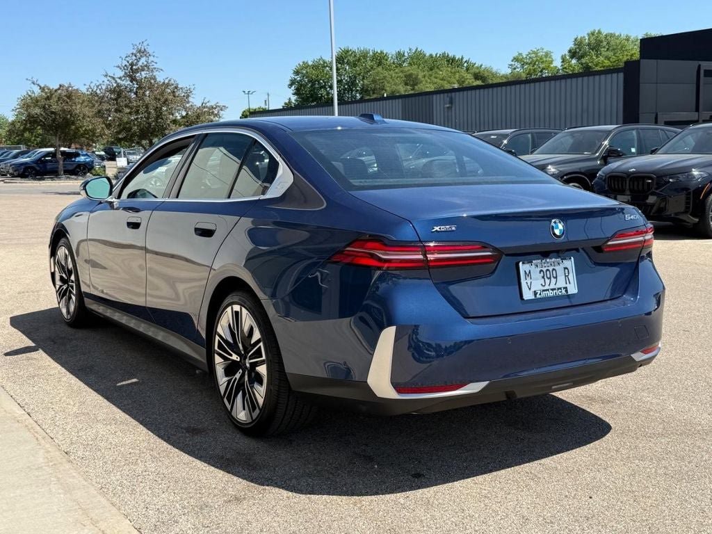 Used 2026 BMW 540i xDrive AWD/4WD image 5
