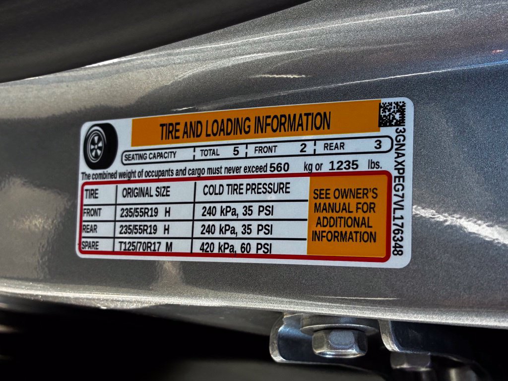 Used 2026 Chevrolet Equinox LT AWD/4WD image 42