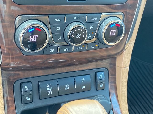 Used 2017 Buick Enclave Leather AWD/4WD image 12