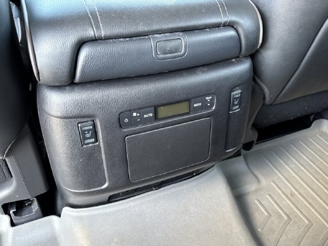 Used 2023 Nissan Armada Platinum w/ Captain's Chairs Package AWD/4WD image 15