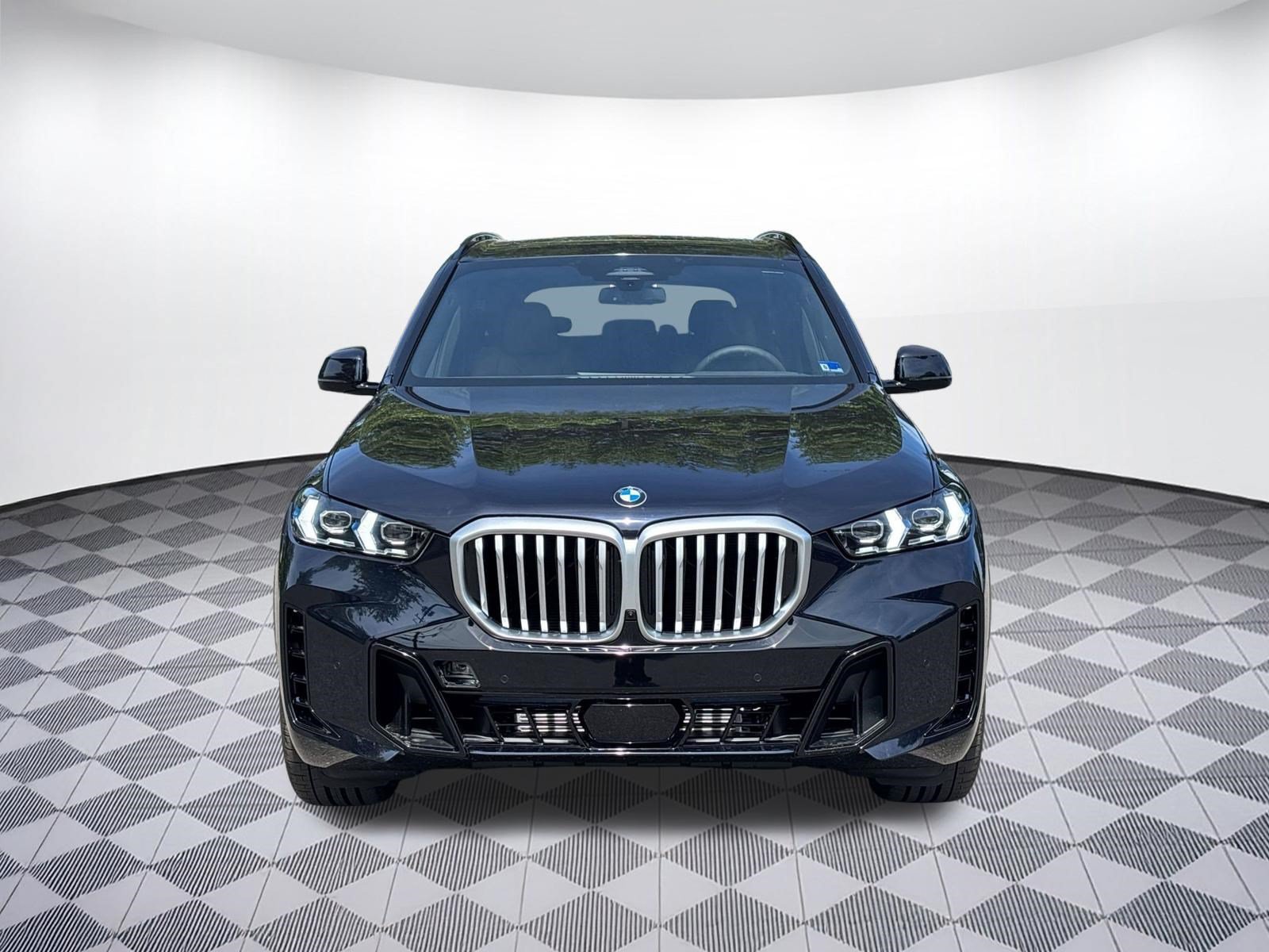 New 2026 BMW X5 xDrive40i w/ M Sport Package AWD/4WD image 5