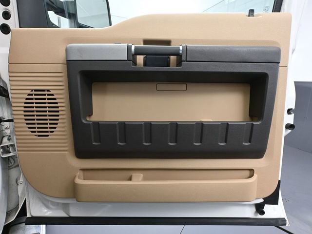 Used 2015 Ford F350 Lariat w/ Camper Package AWD/4WD image 43